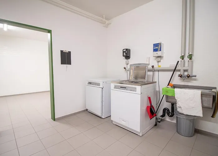 Rehwiesa 11c By * أروسا